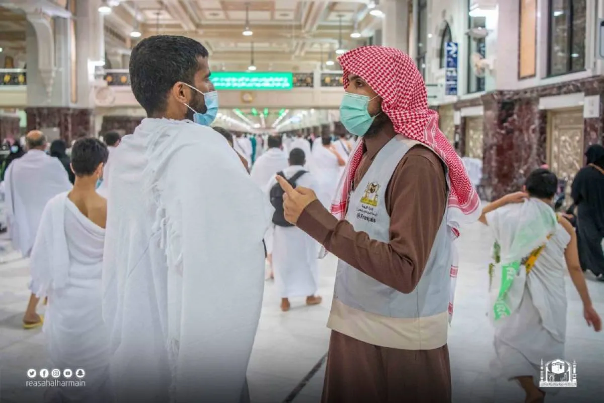 وكالة اللغات والترجمة ترفع أعداد المترجمين داخل المسجد الحرام