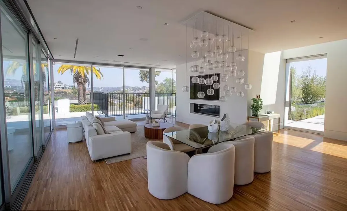 بيع أغلى منزل في أمريكا بمزاد افتراضي بعد إفلاس صاحبه 