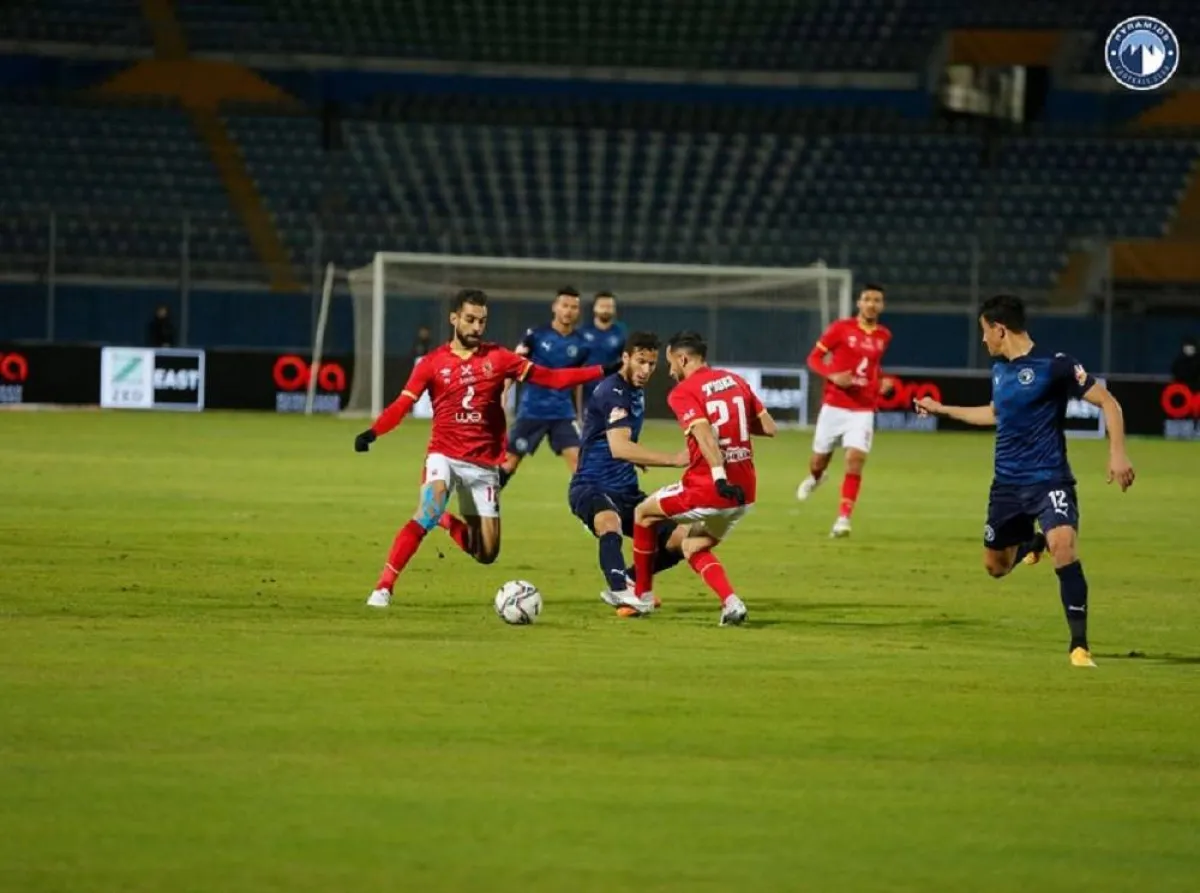 صورة مباراة الأهلي وبيراميدز