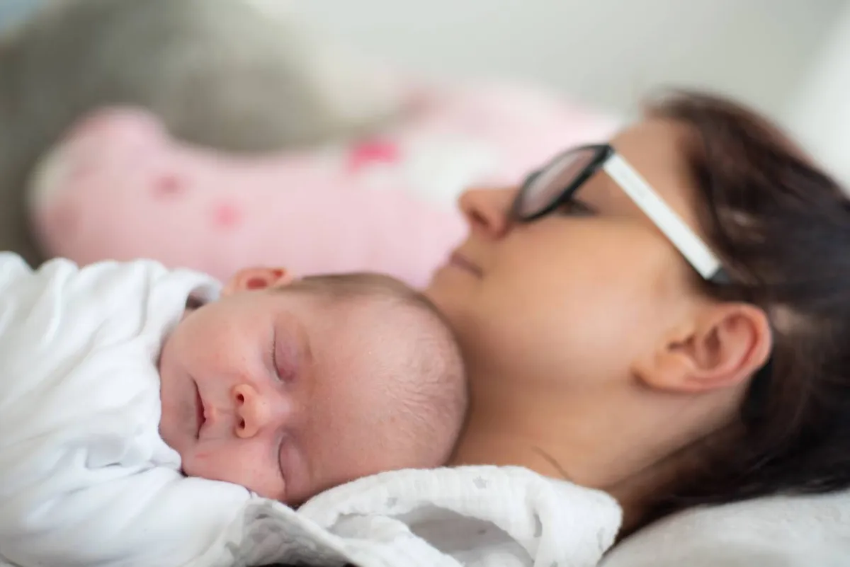 صورة لأم بعد الولادة