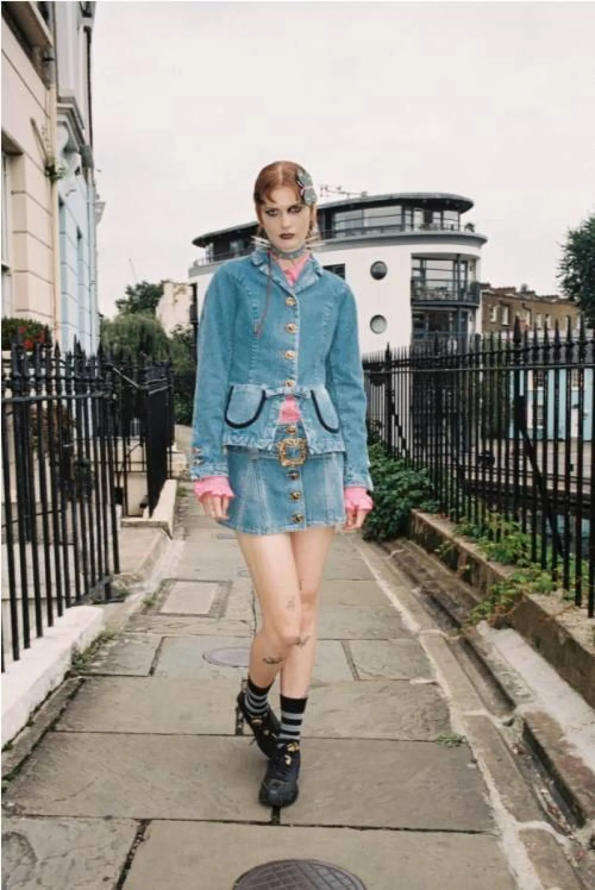 جاكيت دنيم مع تنورة من كورميو  Cormio