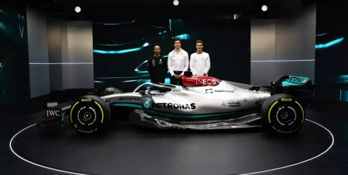 مرسيدس تكشف عن سيارة الأمان الجديدة لموسم 2022، من بطولة العالم للفورمولا 1