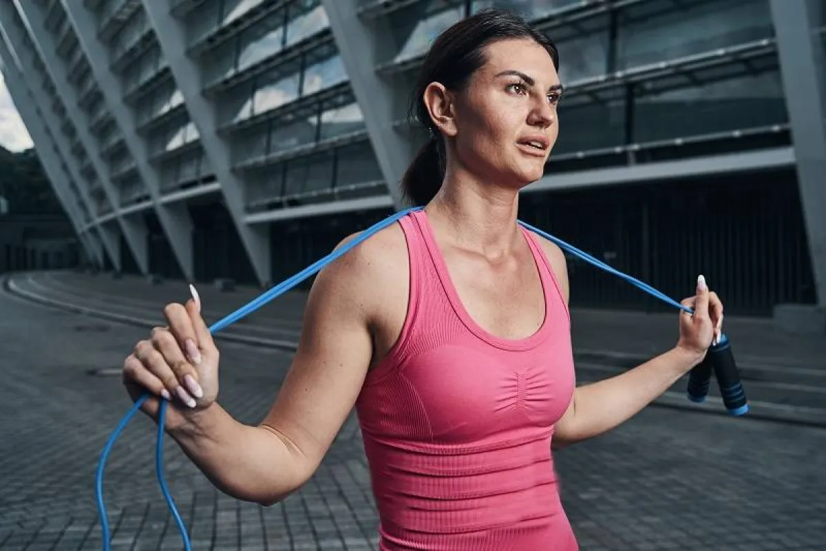 تمارين شد عضلات الأكتاف