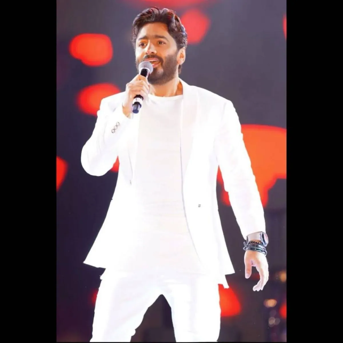 الفنان تامر حسني - صورة من حسابه الرسمي على " انستغرام"