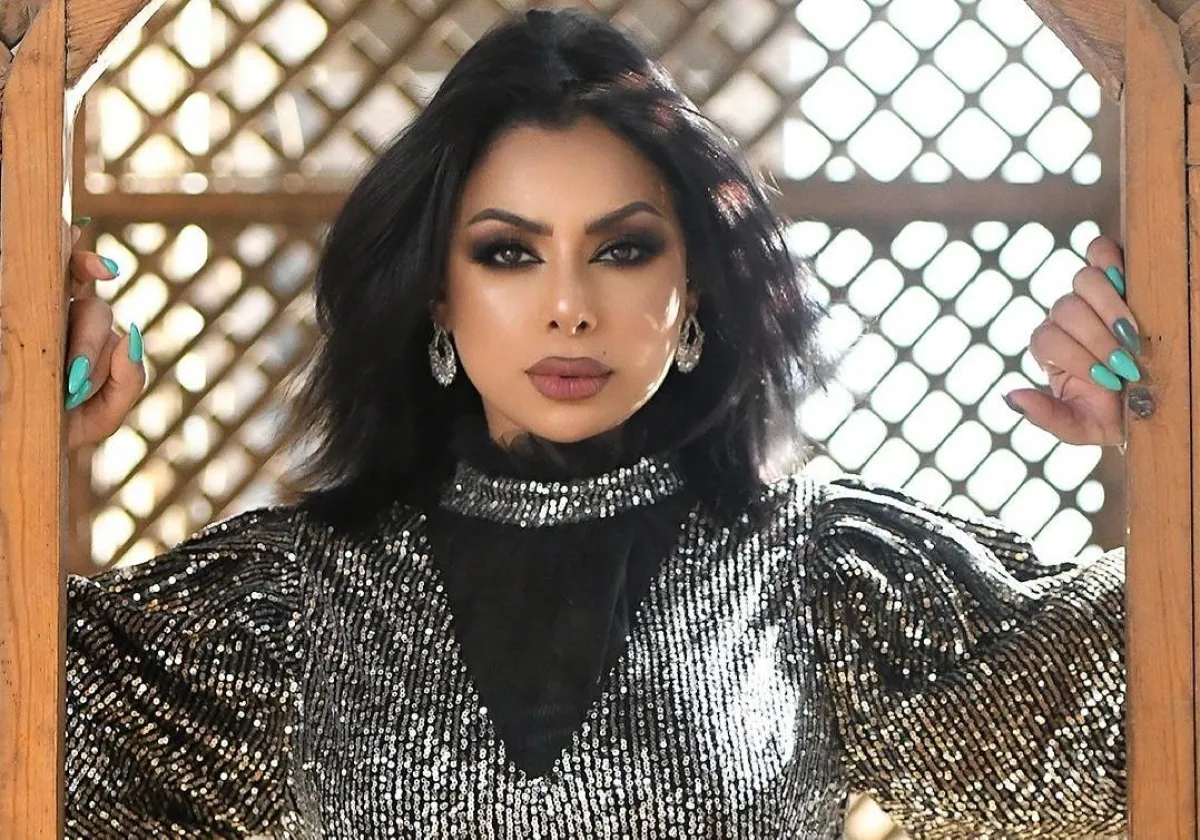 هند البلوشي - الصورة من حسابها الرسمي على إنستغرام