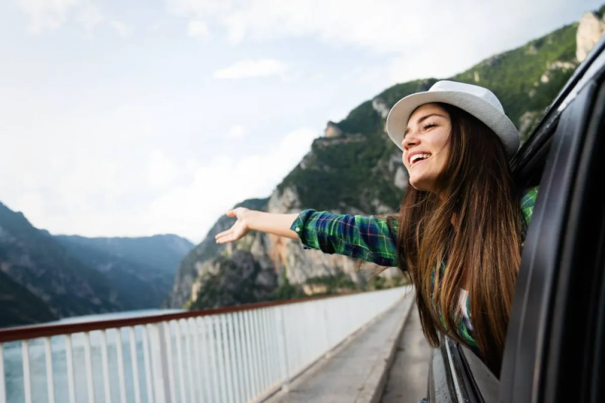 ​  توفير شواحن الهاتف المحمول  ​