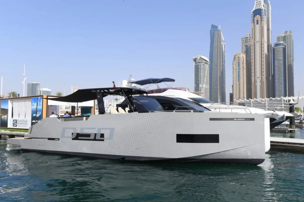 انطلاق 3 يخوت جديدة في معرض دبي للقوارب - الصورة من وام