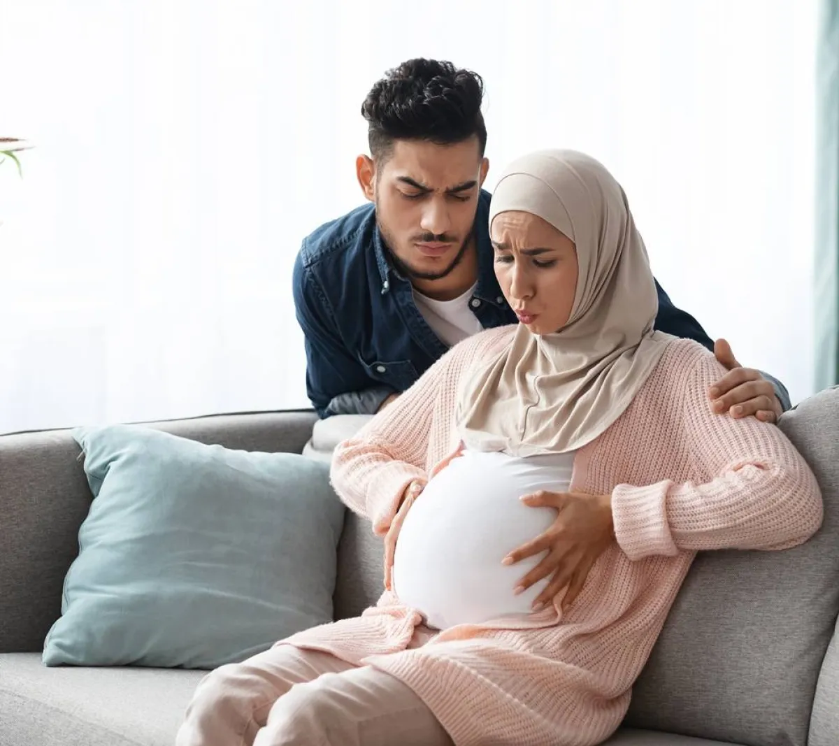 صورة لحامل بكر طالت مدة الطلق لديها