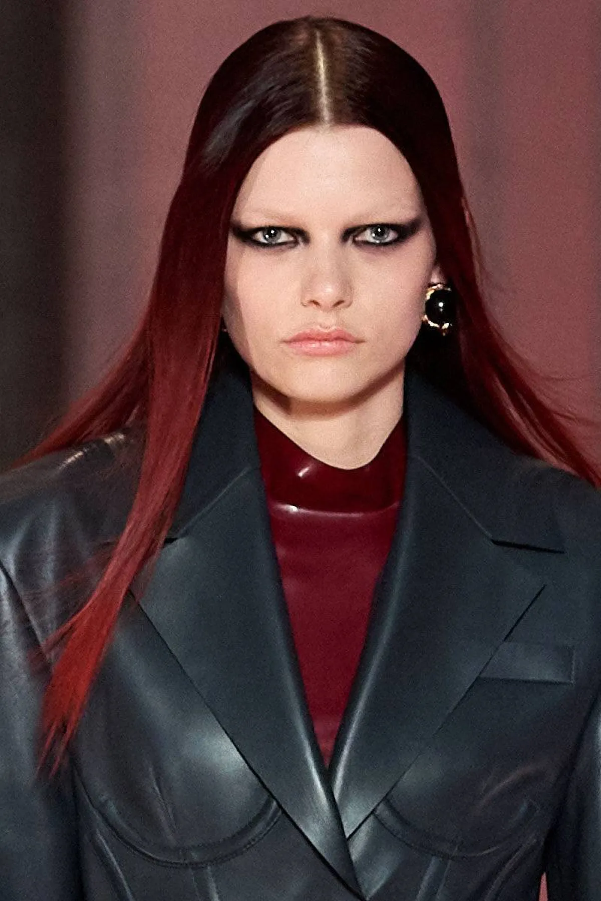 من عروض versace