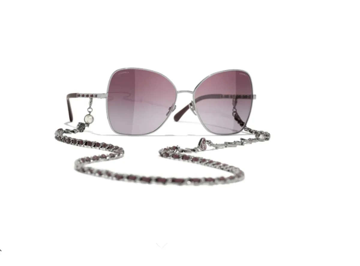 نظارات من شانيل Chanel