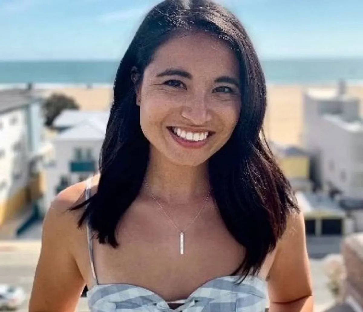 صورة المؤلفة أوليفي بليك