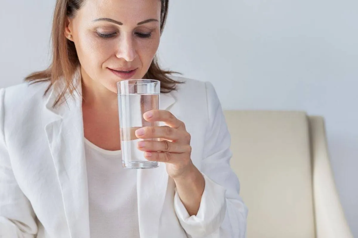 الماء علاج للصداع