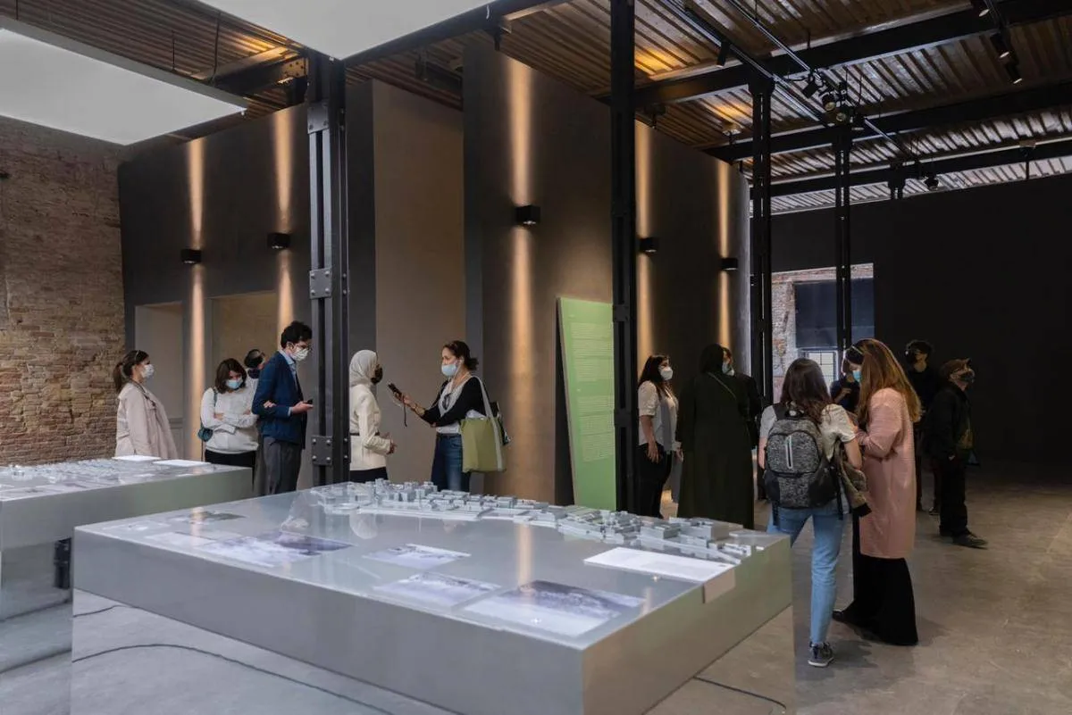 بينالي البندقية