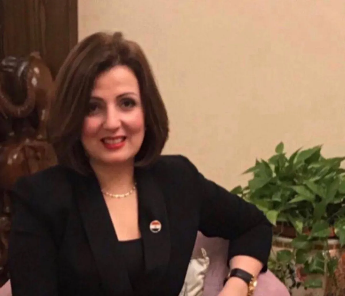 هند المؤيد، استشاريّة الإتيكيت والمظهر