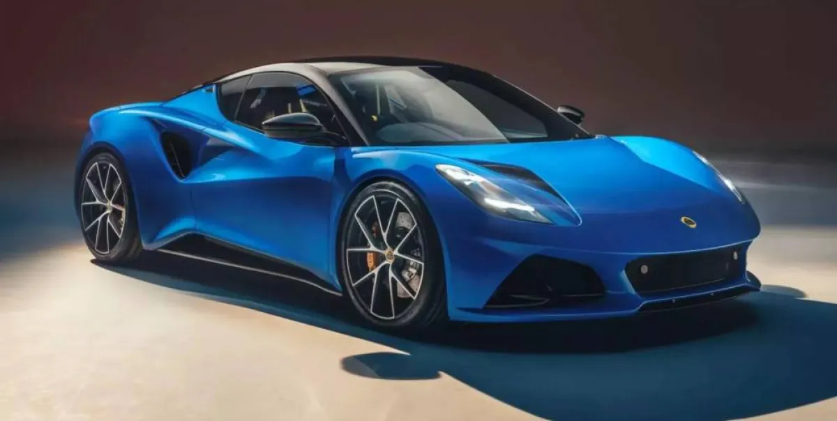 لوتس اميرا 2023 بمحركات أكثر قوة من تويوتا ومرسيدس 