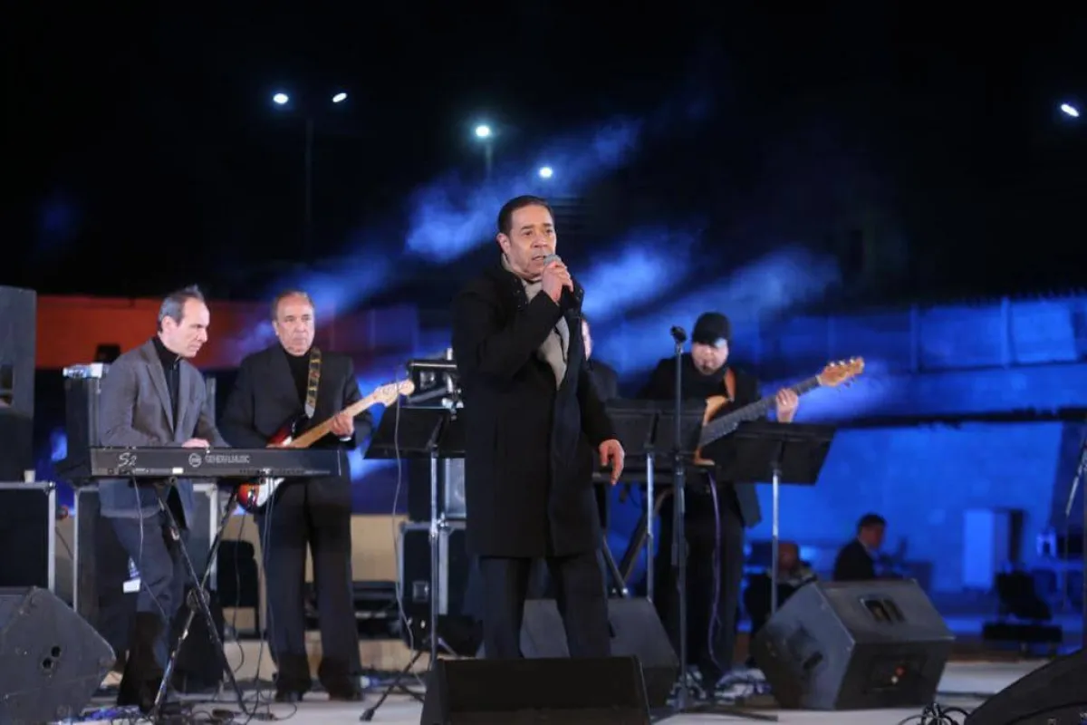 مدحت صالح من حفلات مهرجان أبيدوس الفني - الصورة من الصفحة الرسمية لدار الاوبرا المصرية على الفيسبوك