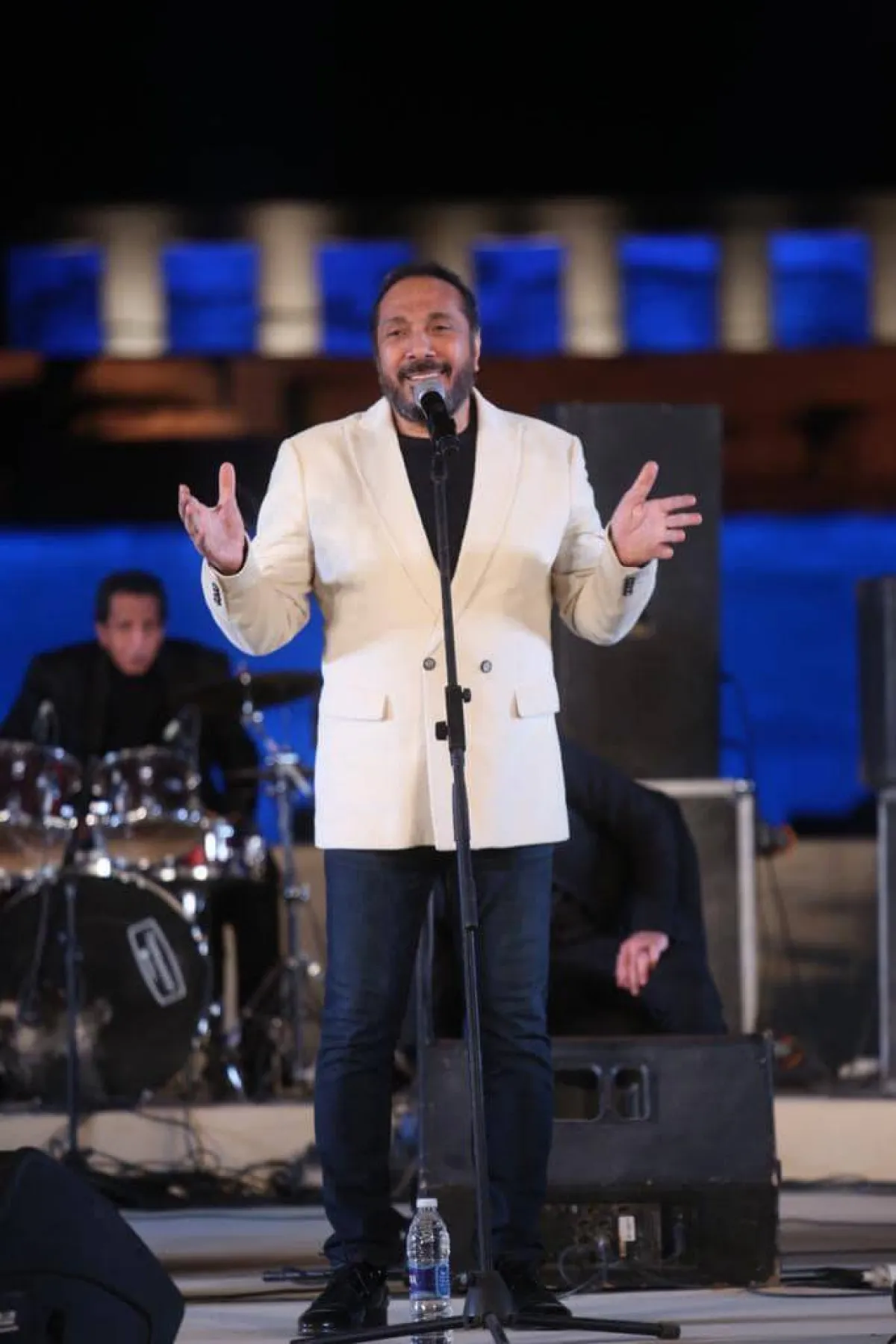 علي الحجار من حفلات مهرجان أبيدوس الفني - الصورة من الصفحة الرسمية لدار الاوبرا المصرية على الفيسبوك