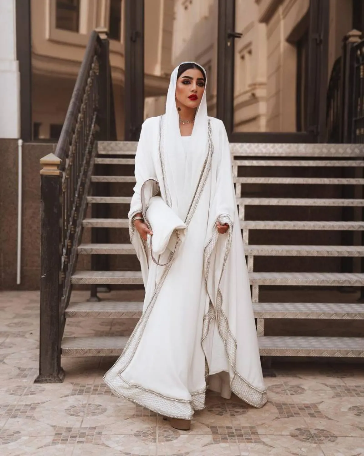 الفنانة بثينة الرئيسي - صورة من صفحتها الرسمية على " انستغرام "