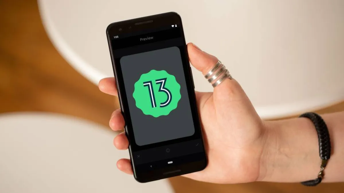 صورة نظام التشغيل أندرويد 13