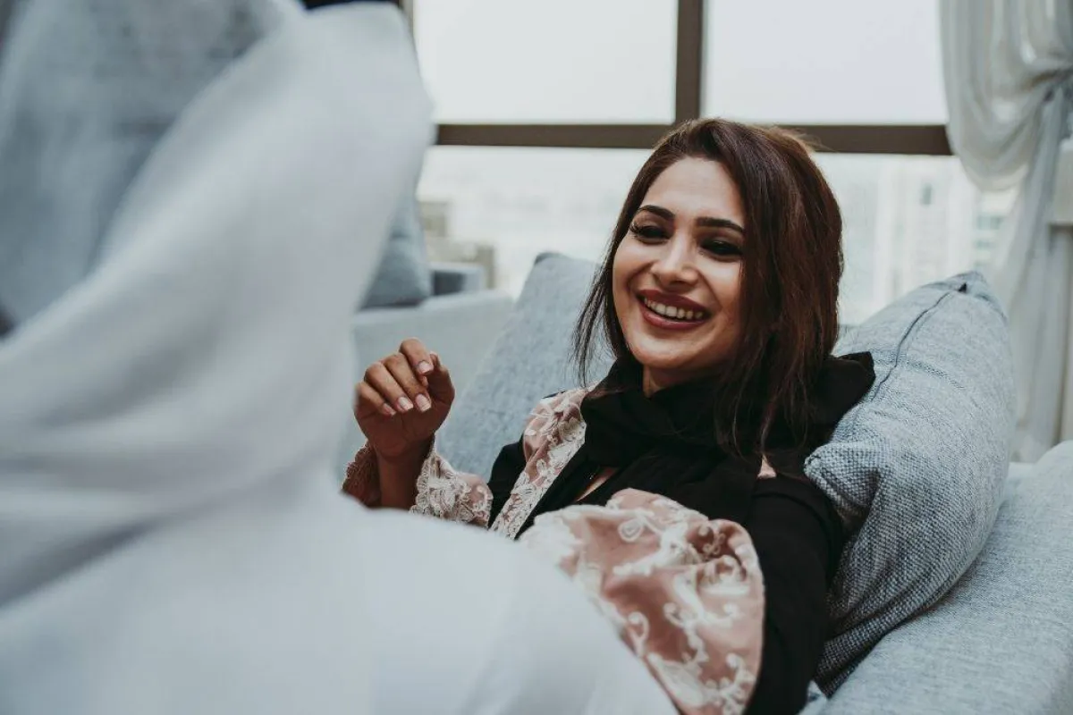 المراحل النفسية للأم بعد زواج أبنائها وطرق التعامل معها