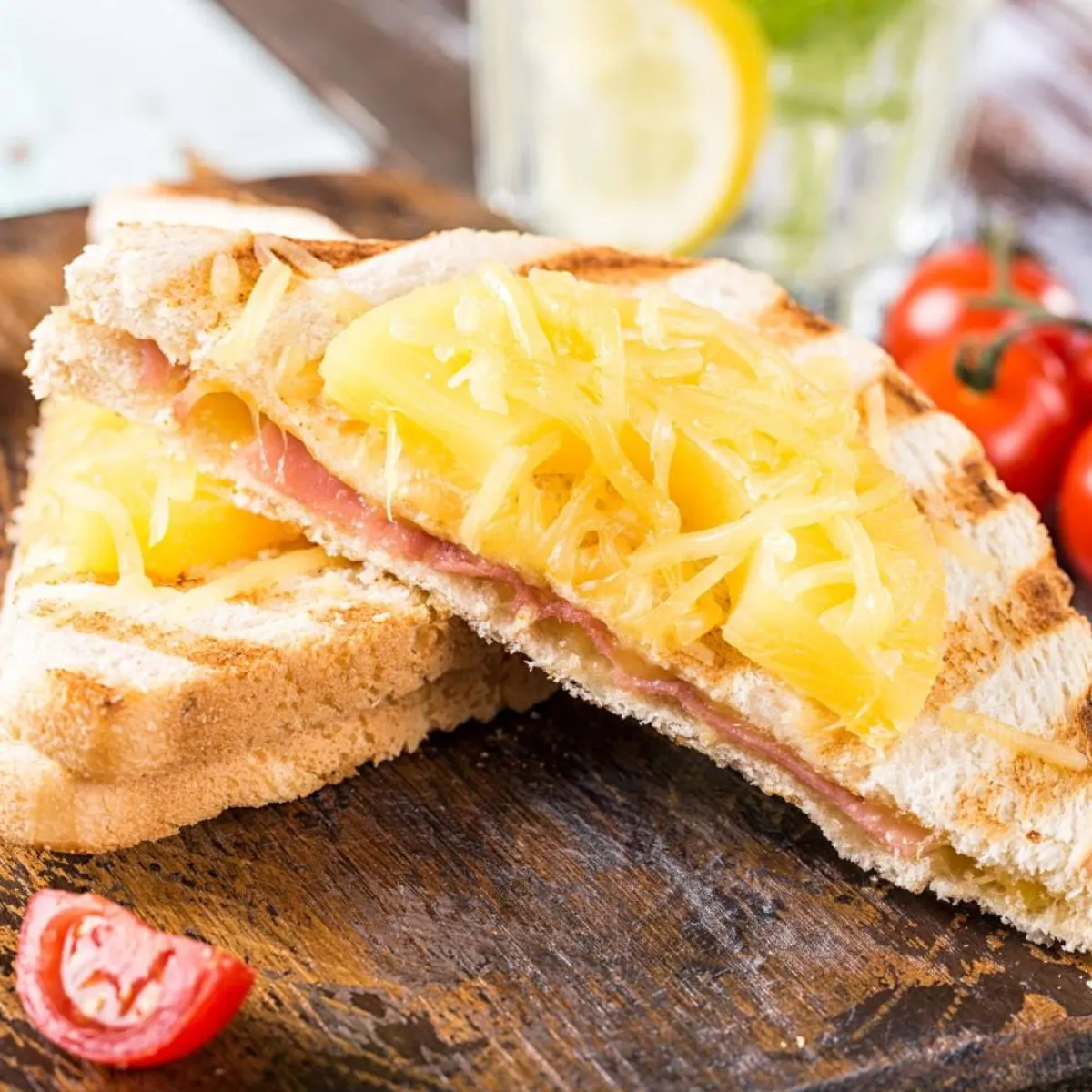 صورة لشرائح الاناناس