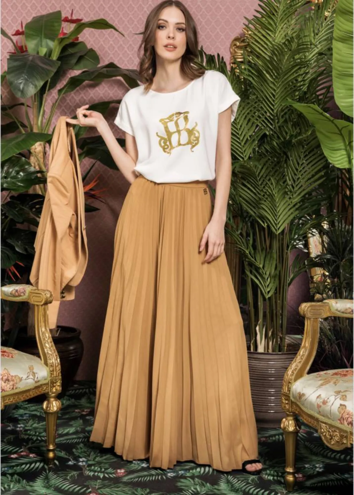 من تصميم فاطمة بالحداد