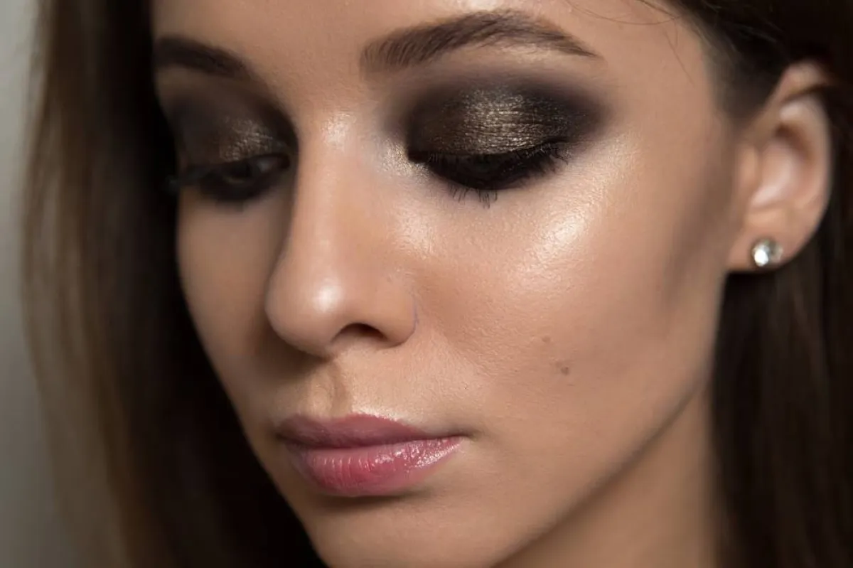 ظلال عيون عربي