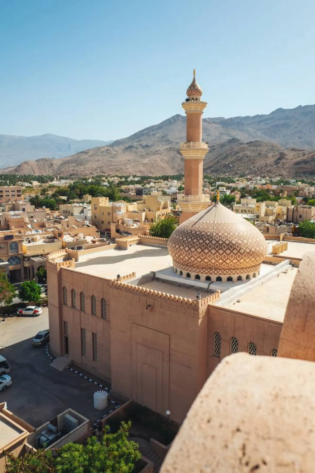 يمكن  البحث عن المساجد والجاليات المسلمة