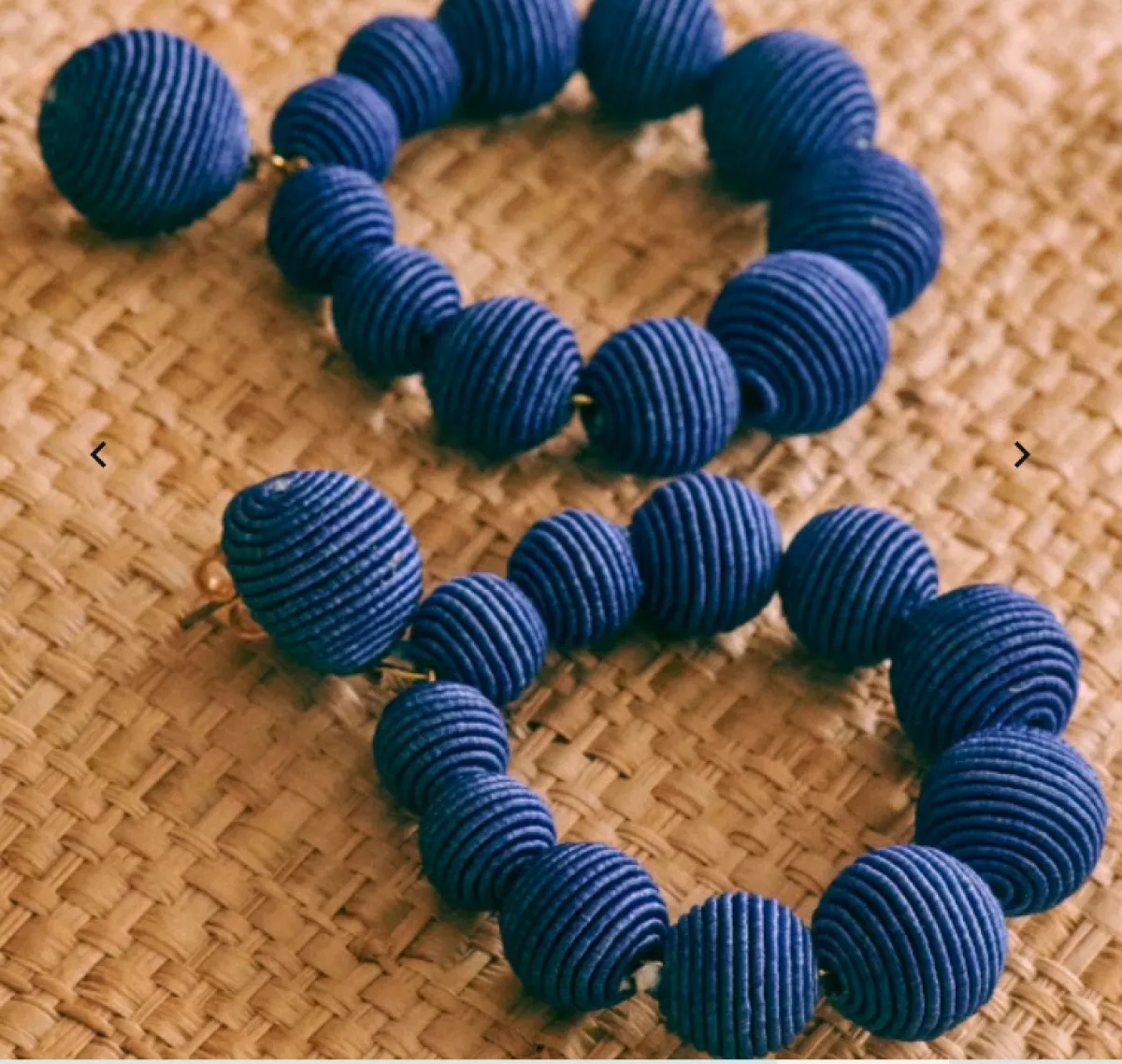 أقراط كيت ميدلتون  الزرقاء 