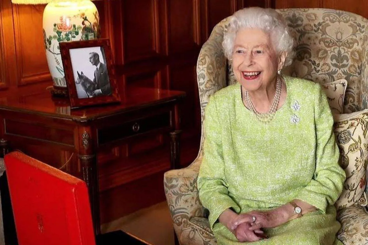 الملكة إليزابيث- الصورة من حساب The Royal Family على إنستغرام