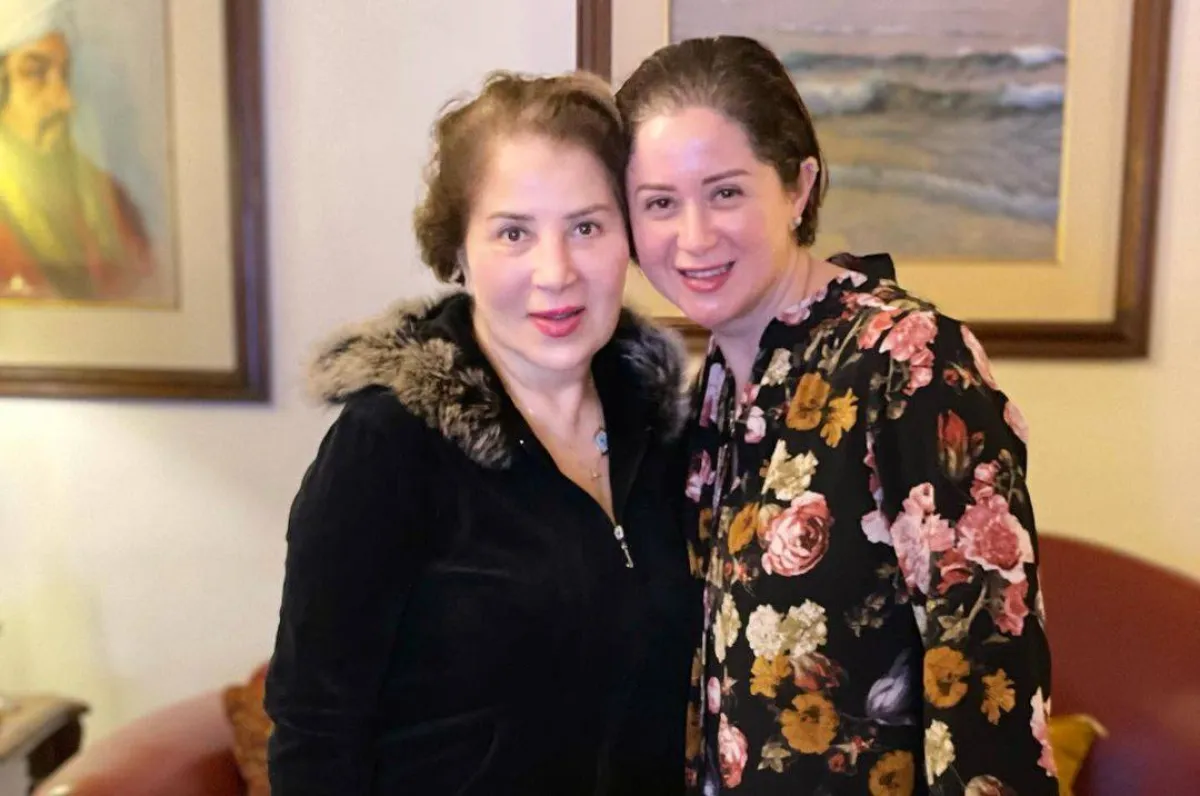 مي نور الشريف ووالدتها الفنان بوسي - الصورة من حسابها على انستغرام