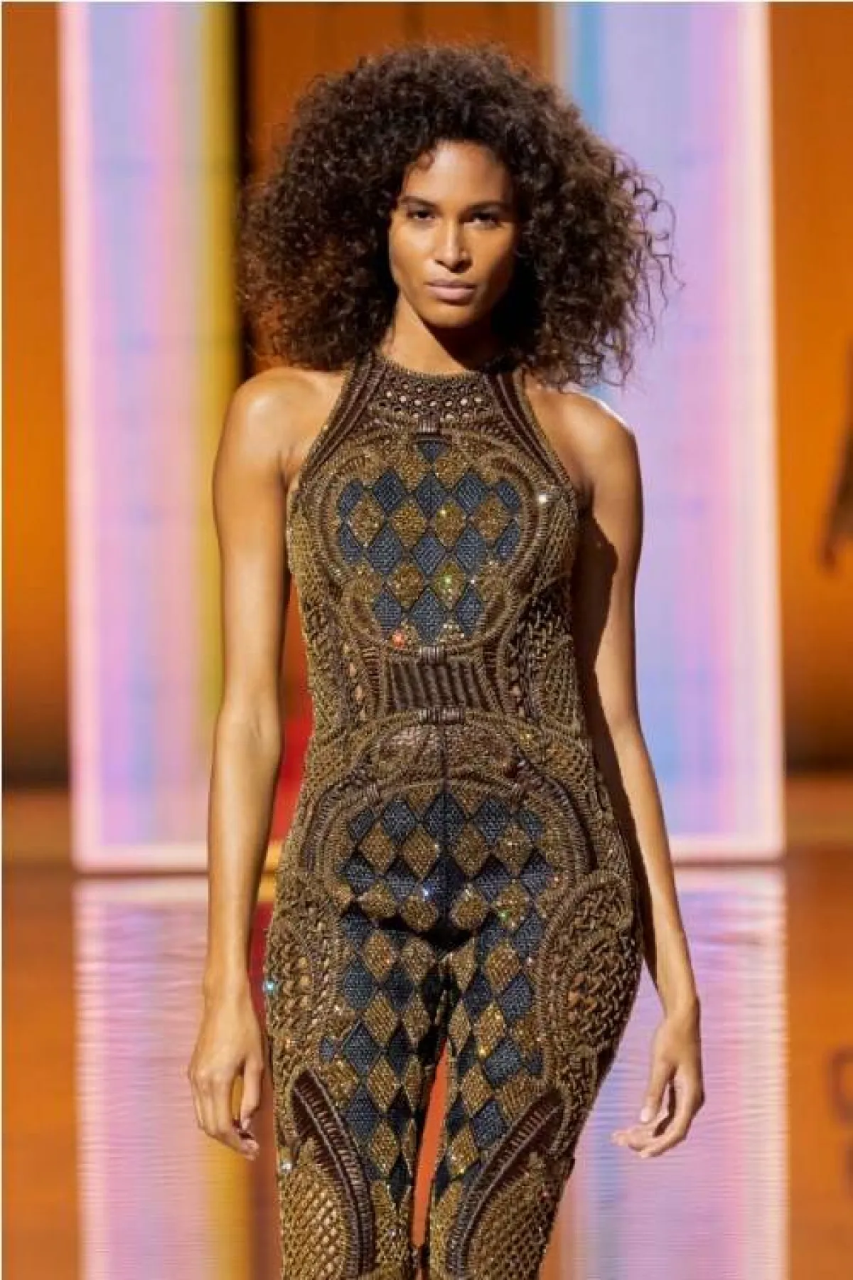 جمبسوت خاص للسهرات من بالمان  Balmain