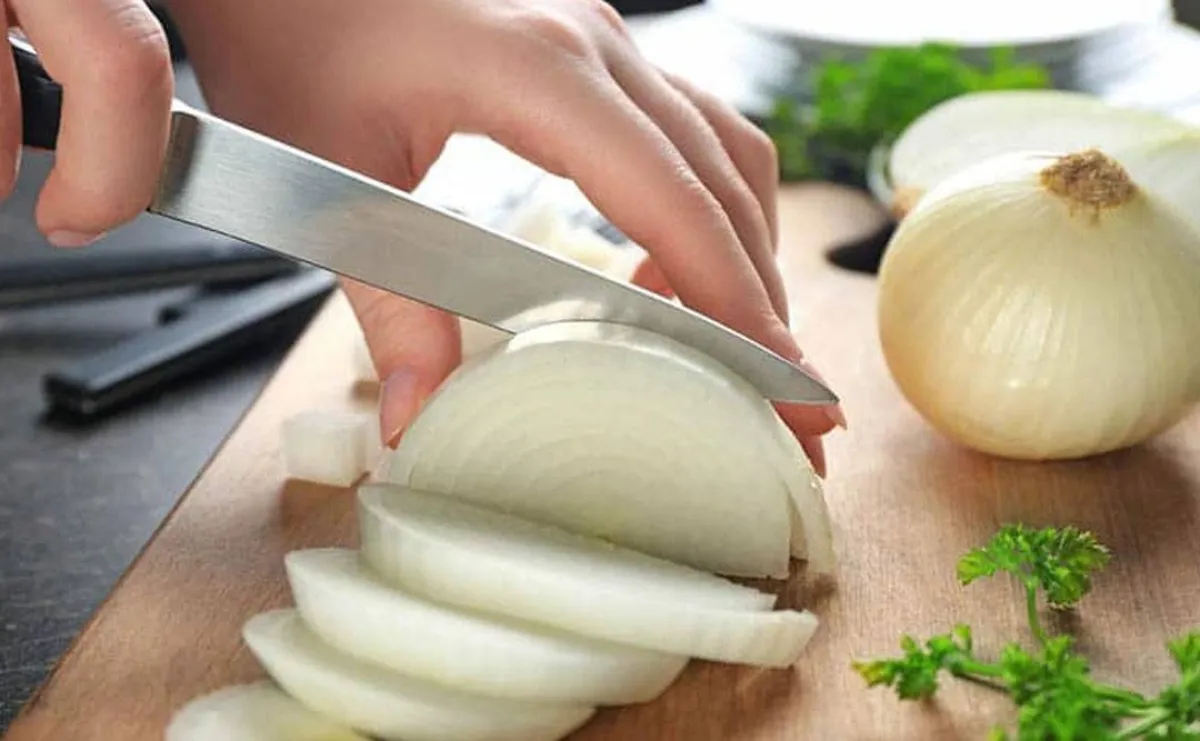 فوائد البصل الأبيض لن تتخلي عنها أبداً لصحتكِ