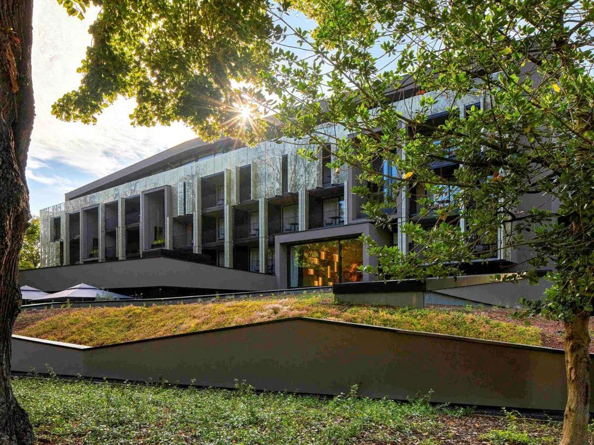 ليسكيسي هوتل آند سبا كولمار - إم جاليري