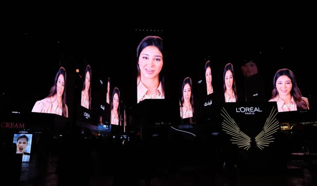 كلمة أسيل عمران على شاشات بلوفارد رياض سيتي 