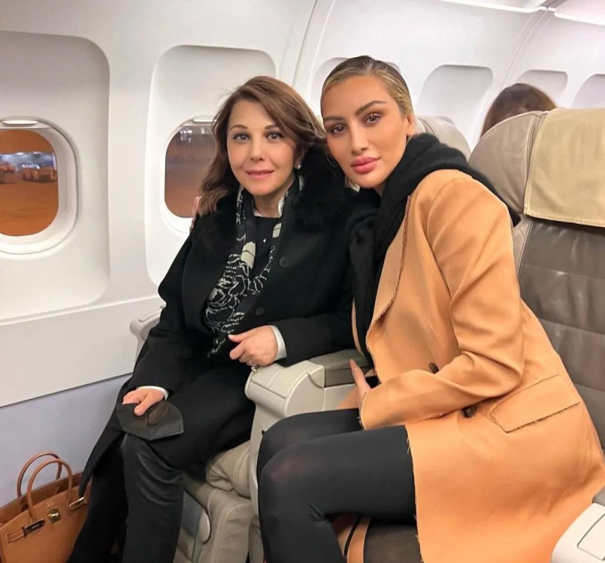 صورة تجمع مايا دياب بالفنانة ماجدة الرومي - من صفحة الفنانة مايا دياب على " انستغرام"