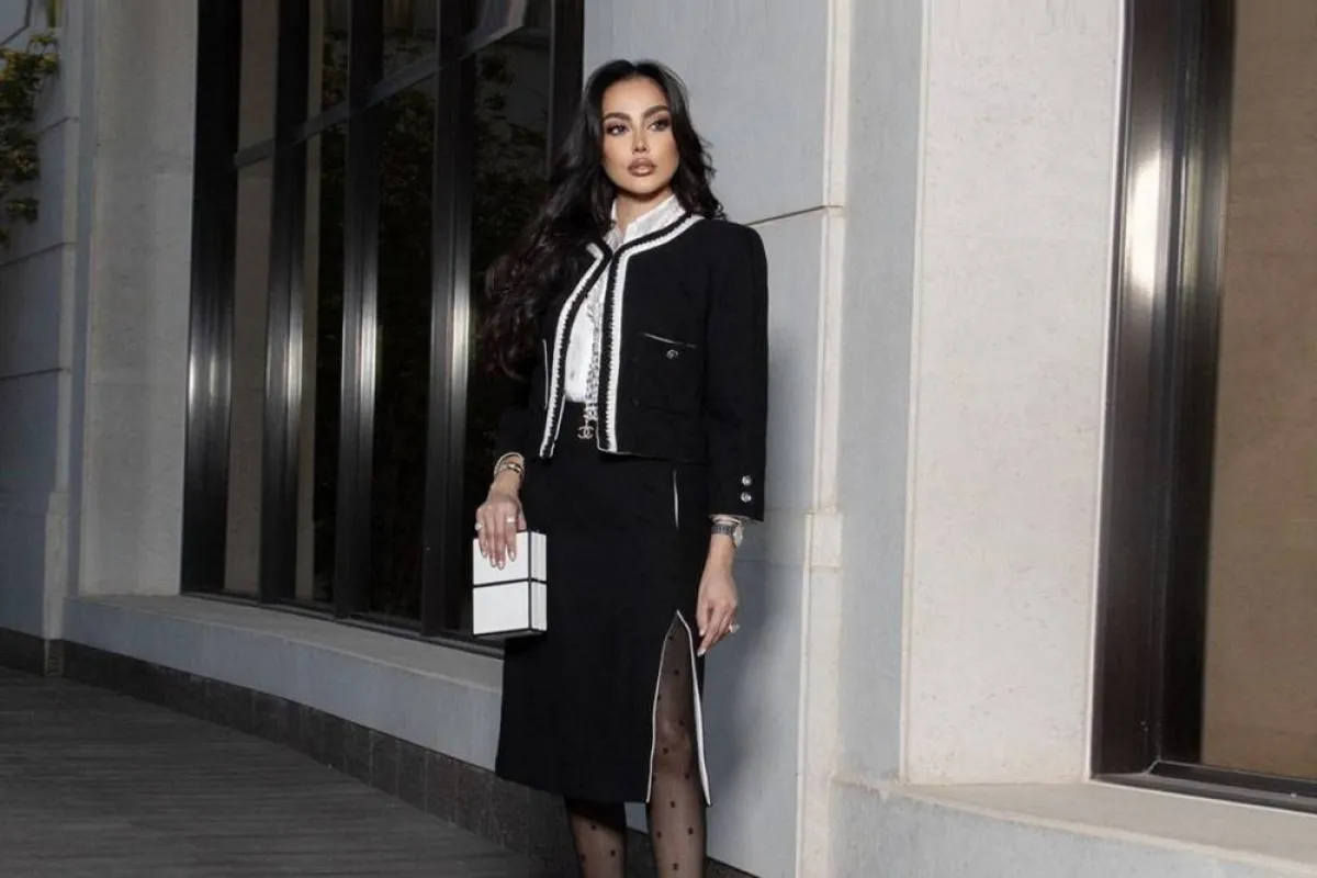 إطلالات مونوكروم بالأسود والابيض