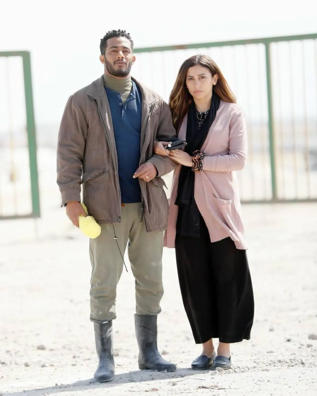 محمد رمضان ودينا الشربيني في كواليس مسلسل المشوار - الصورة من حسابه على انستغرام