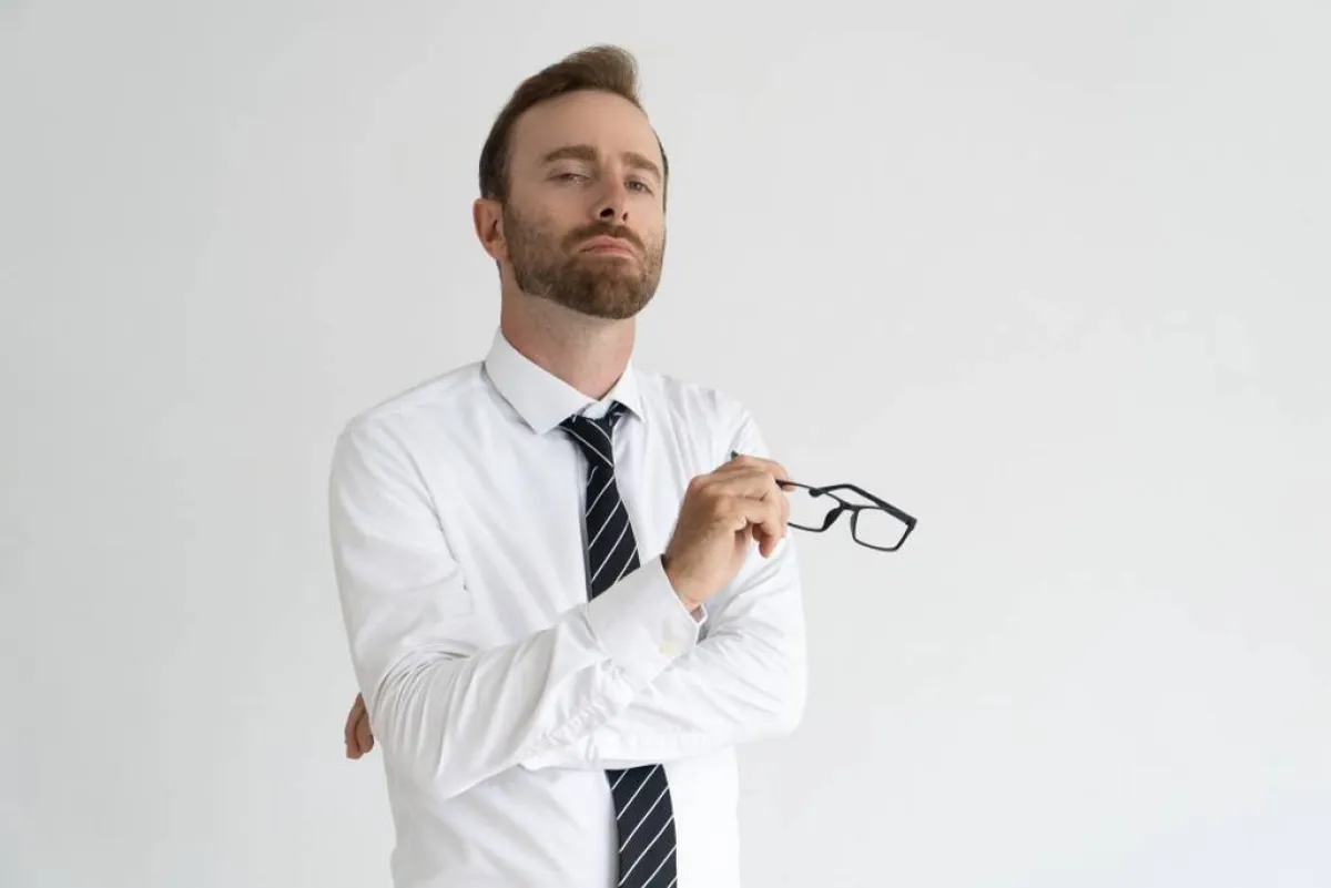 المدير النرجسي هو عدوٌ لنفسه أولًا، وللعاملين معه ثانيًا، كما للمنظمة