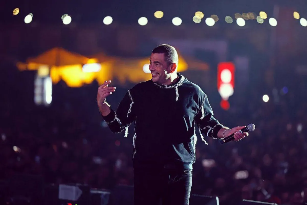 الفنان عمرو دياب - صورة من صفحته الرسمية على " انستغرام " 