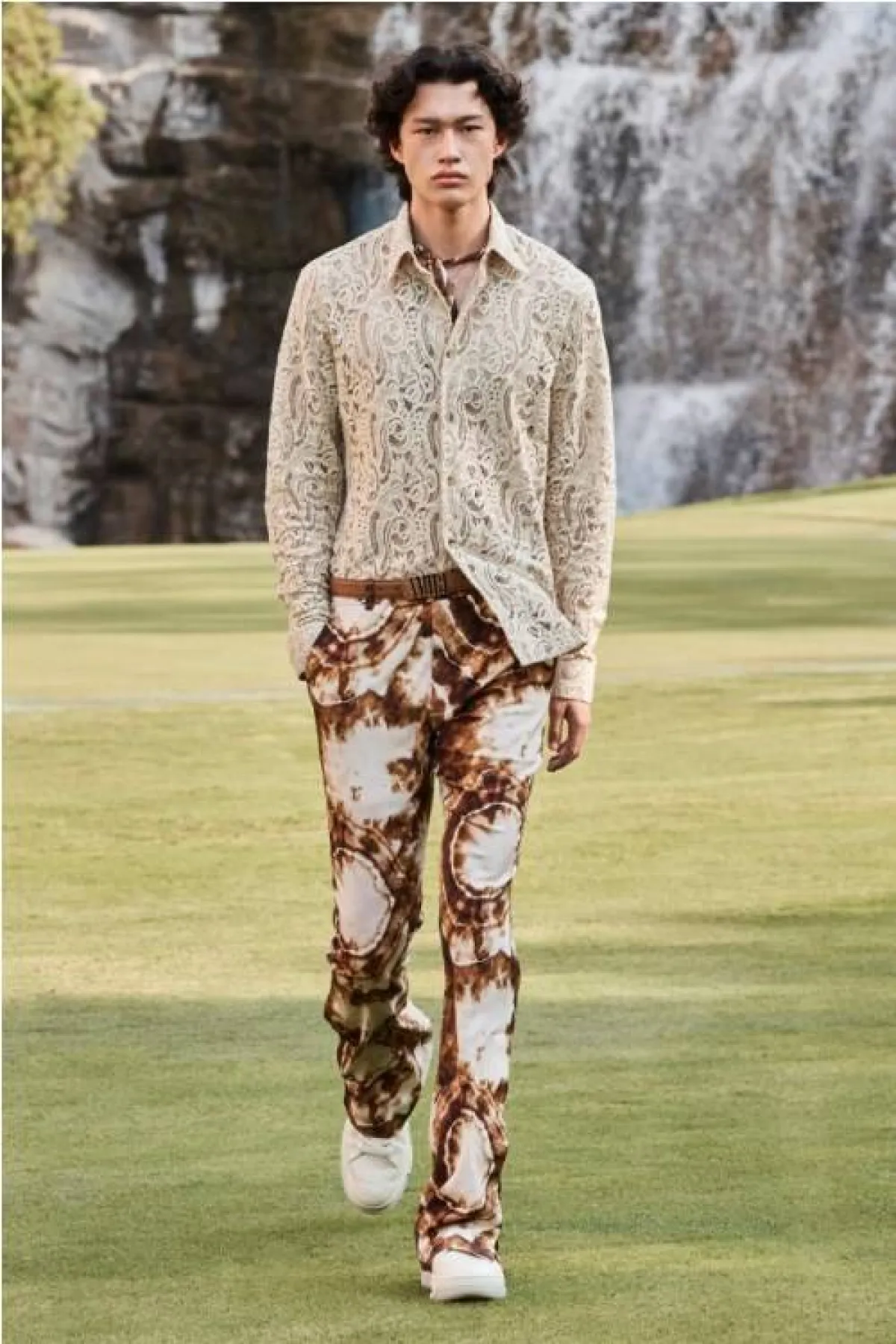 قميص لإطلالة كاجوال من اميري  Amiri