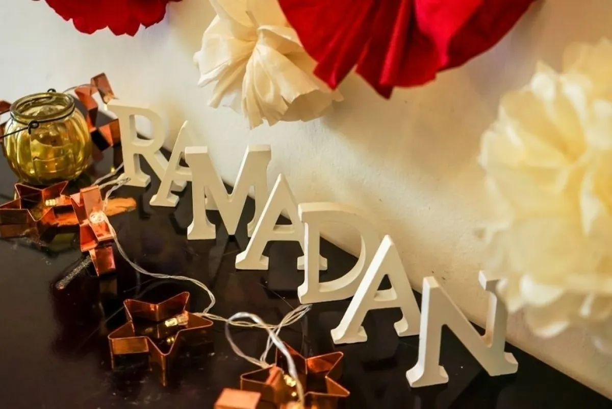 أفكار التزيين الفخمة في غرفة السفرة لمناسبة رمضان