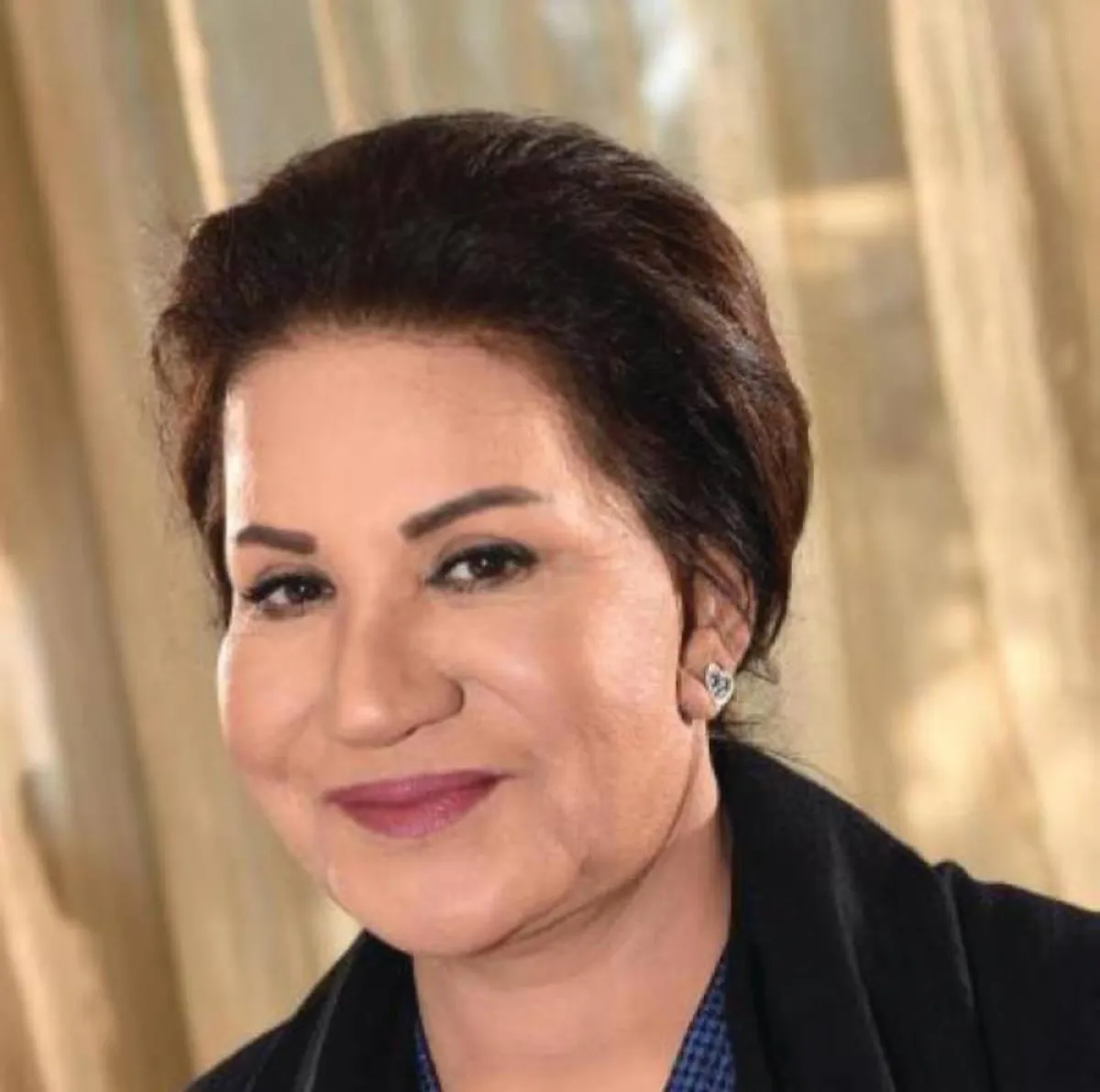 سعاد عبدالله - الصورة من صفحتها على الفيس بوك