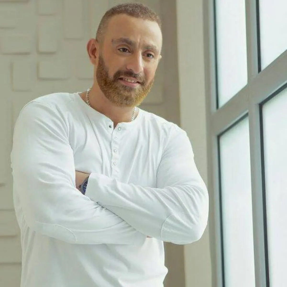 الفنان أحمد السقا - الصورة من حسابه على موقع " انستغرام "