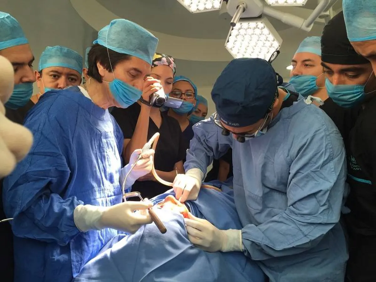 عمليات تجميلية