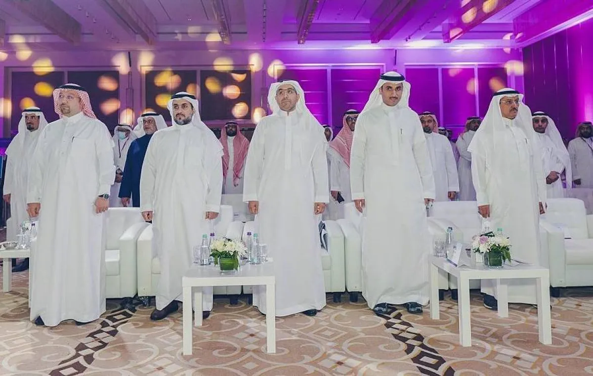 عقد جلسة وزارية بعنوان "التميز التشغيلي نحو اقتصاد مستدام في المنشآت العامة والخاصة" . الصورة من واس