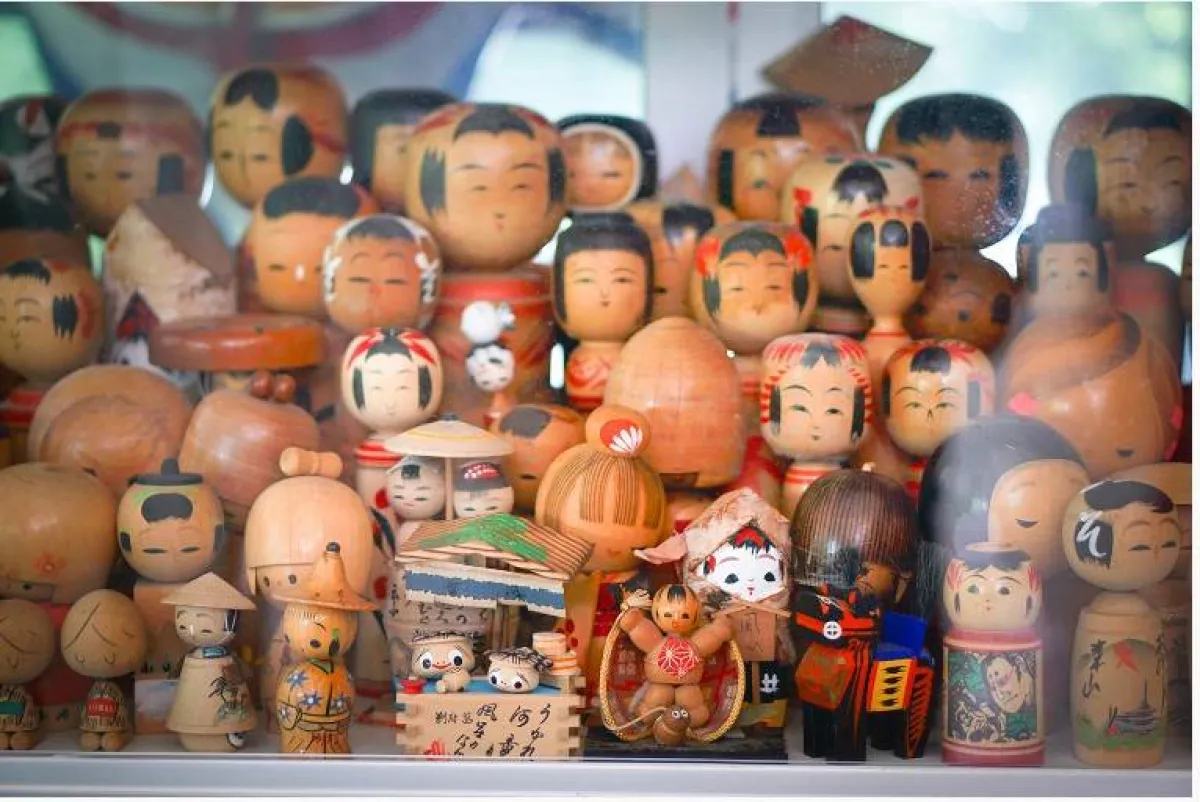 دُمى يابانية