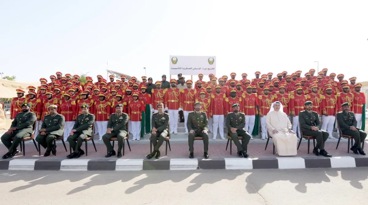 حفل تخريج أول فرقة موسيقية نسائية عسكرية. الصورة من "وام"