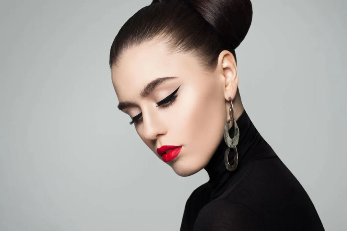 تطبيق أيلاينر