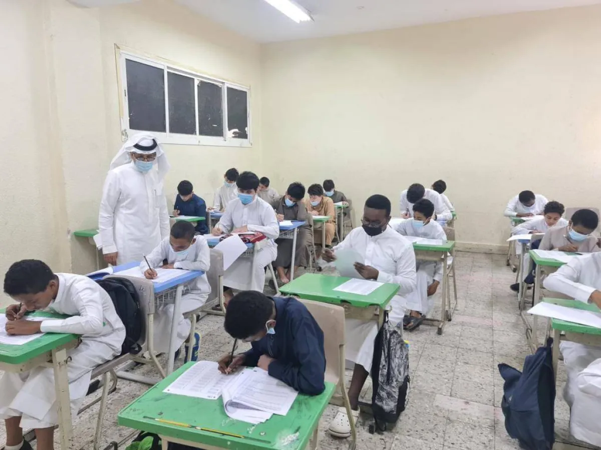 اثناء عمليات المسح داخل المدارس